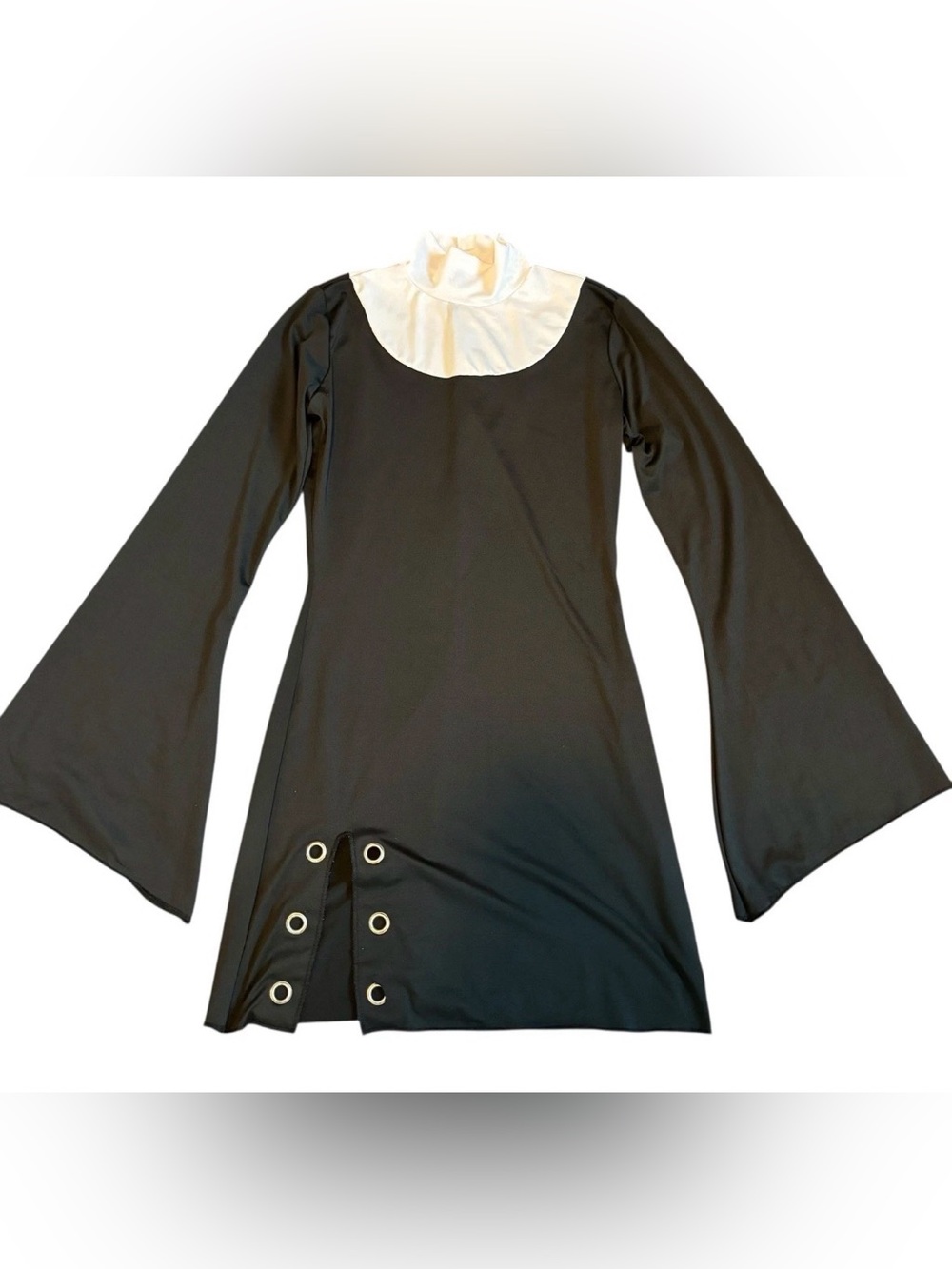 Spirit Halloween Nun Costume Dress S/M Juniors